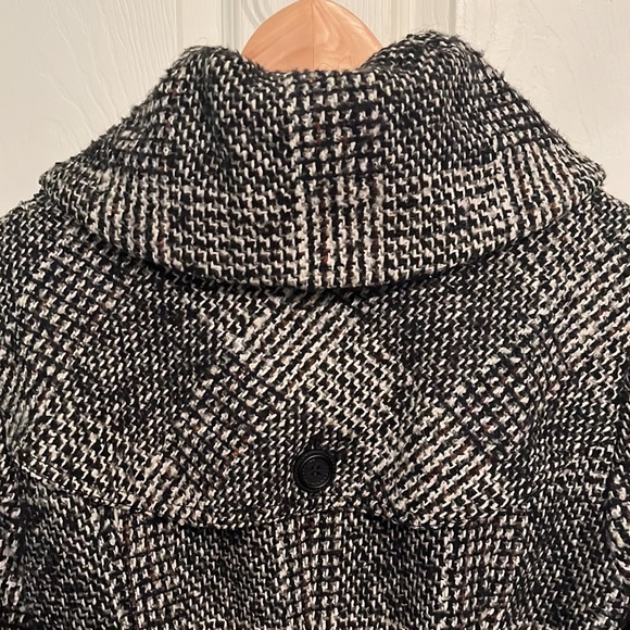 Winter coat - Esprit - Picture 6 of 9